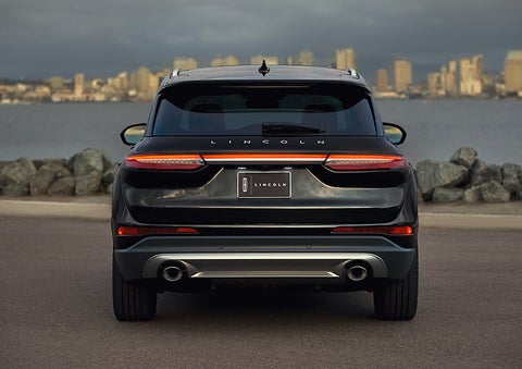 The rear lighting of the 2023 Lincoln Corsair® SUV spans the entire width of the vehicle. | Eby Lincoln in Goshen IN